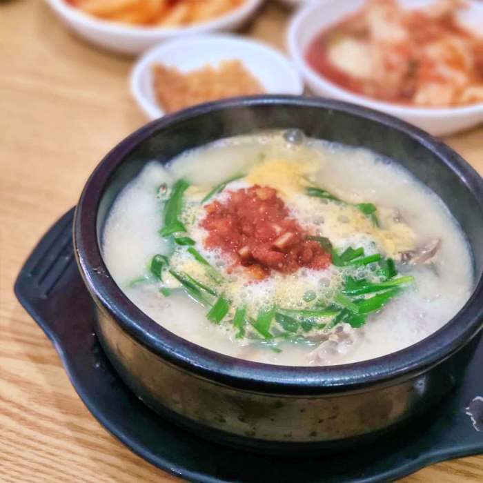 생방송 오늘저녁 안양 안양예술공원 순대국 순대국밥 맛집