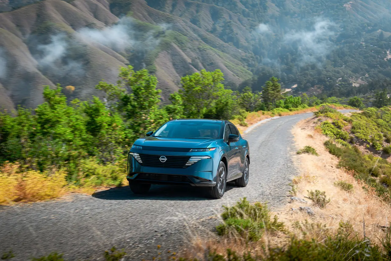 닛산 무라노 이미지 전면