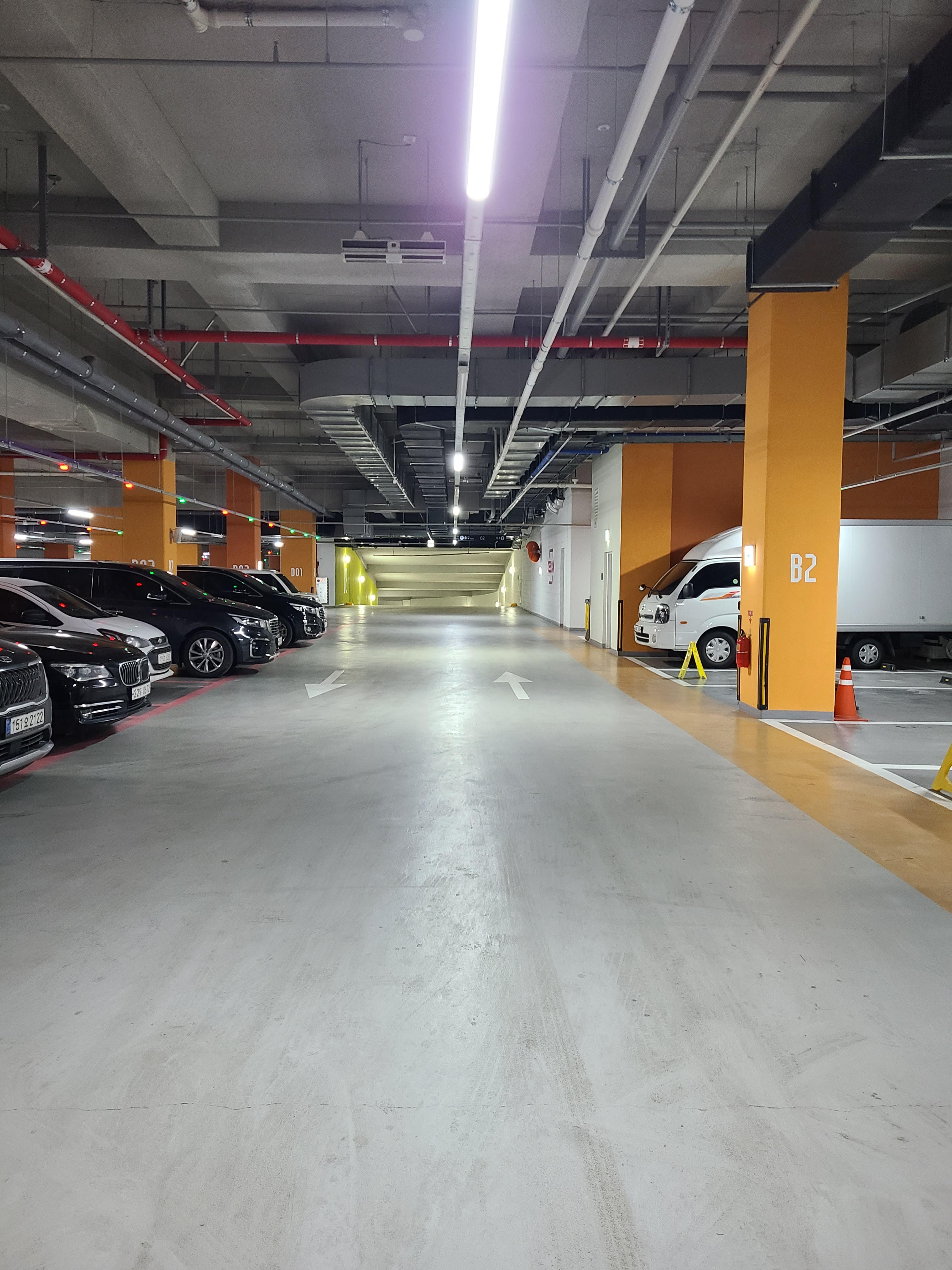 신내 데시앙플렉스 지하4