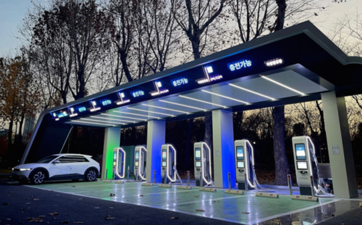 전기차 충전 인프라 확충이 배터리 효율에 미치는 영향