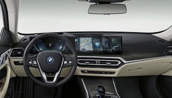 bmw i4 중고차 가격 시세표 유지비