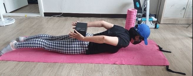 팔뚝살 빼는 운동