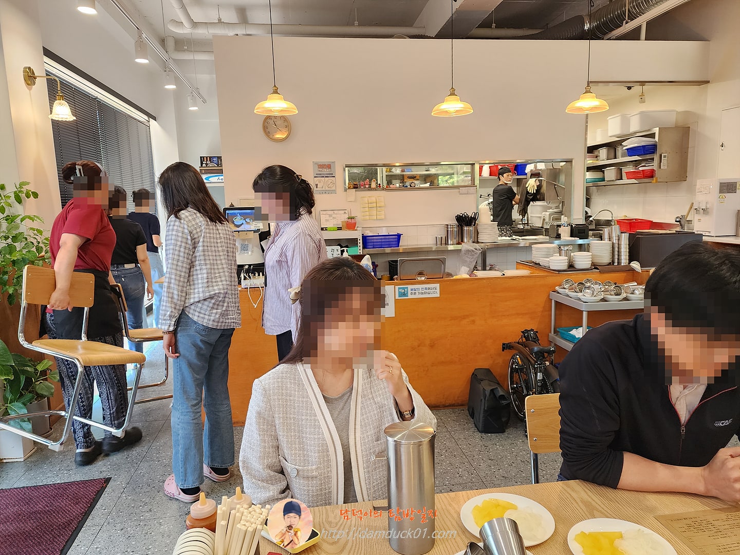 포레스트 오늘, 숲