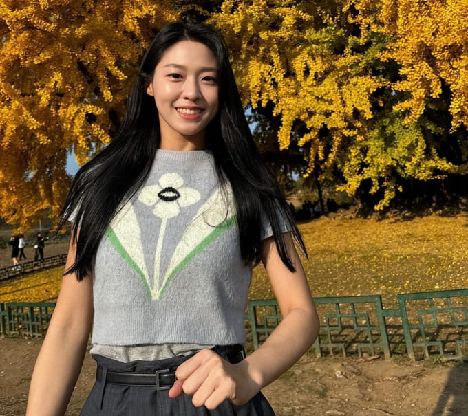 김설현 사복