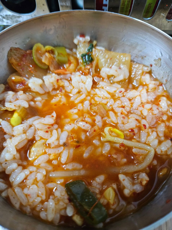 동태찌개 밥 말다