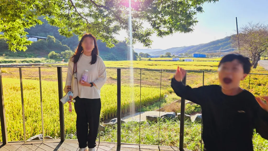 우리아이는 조용한 아이인데 이곳에 오니 시끄러워진다