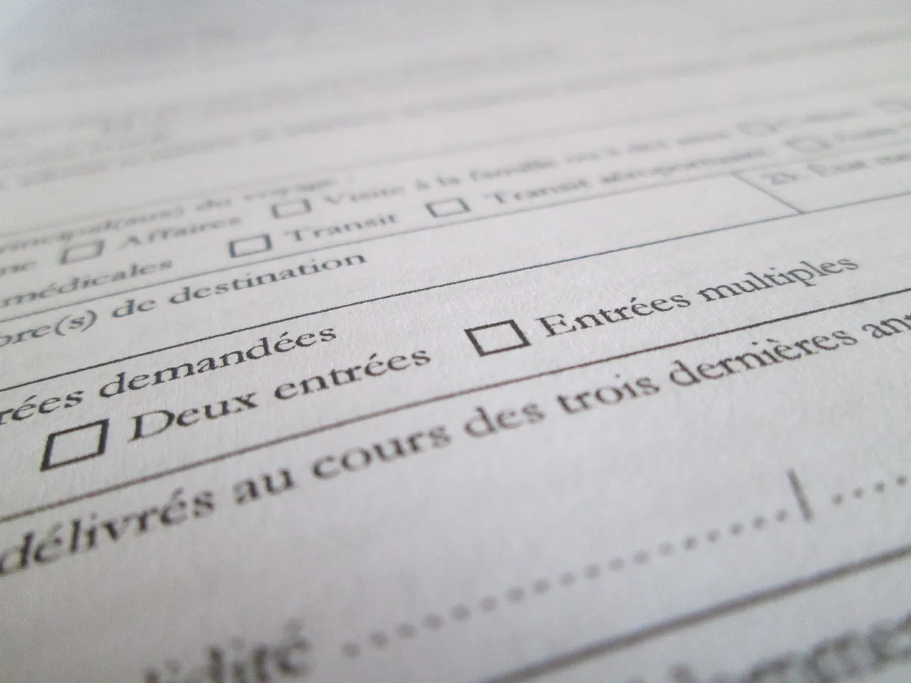 들리다-들르다-소리가들리다-정확한-맞춤법