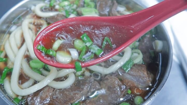 류동방-우육면
