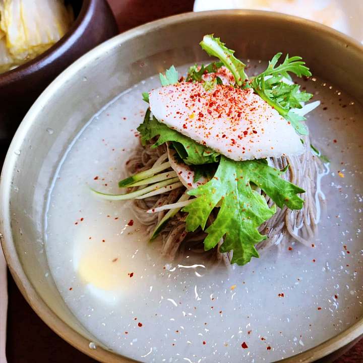 생활의달인 메밀 막국수 & 편육 수육 원주 50년 전통 노포 막국숫집 은둔식달 오늘 방송 맛집 정보