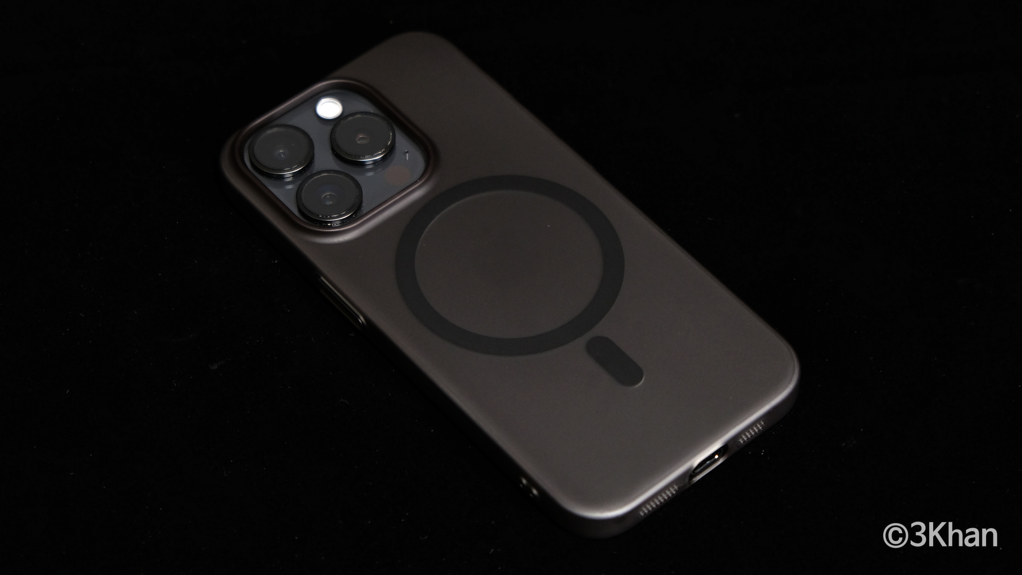 아이폰 15 프로 케이스