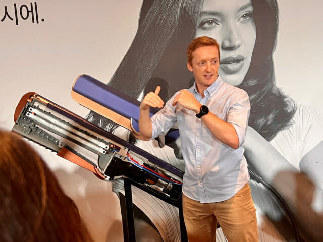 윌 커 다이슨 헤어케어 제품개발 총괄