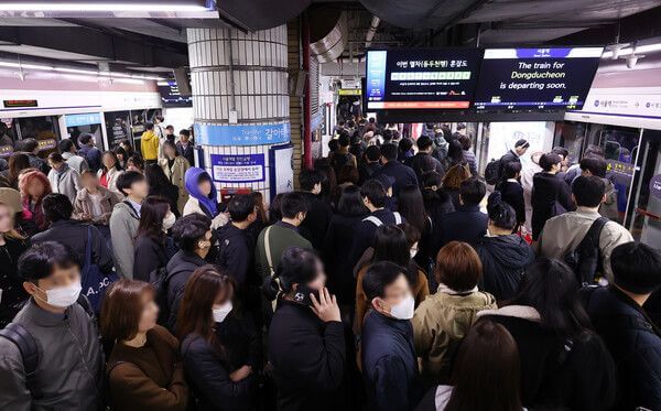 안전 효율적인 지하철 운행 시스템