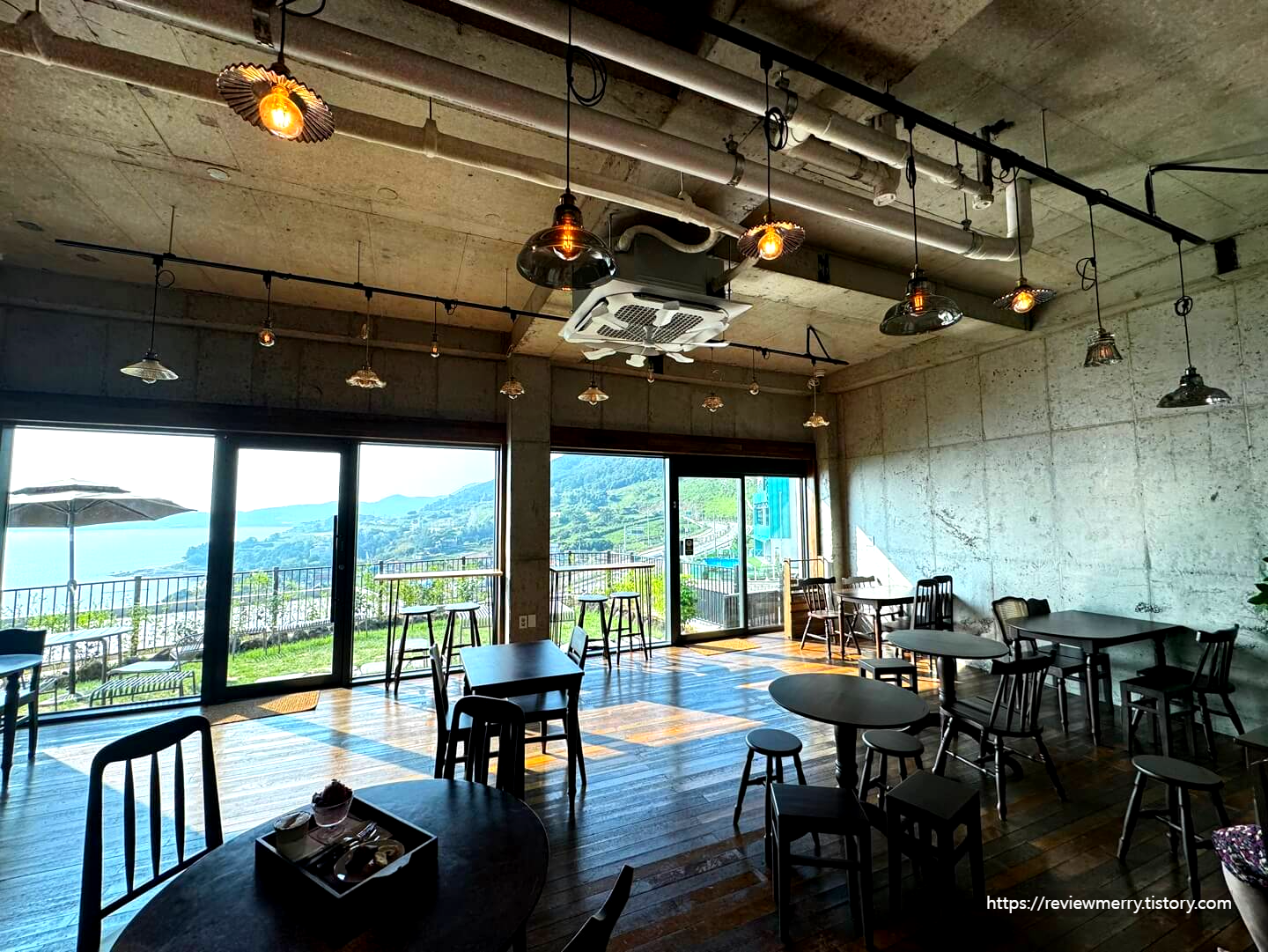 별관내부 및 풍경