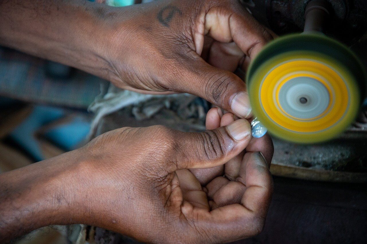 기업의 리쇼어링(Reshoring) 전략과 글로벌 경제 변화