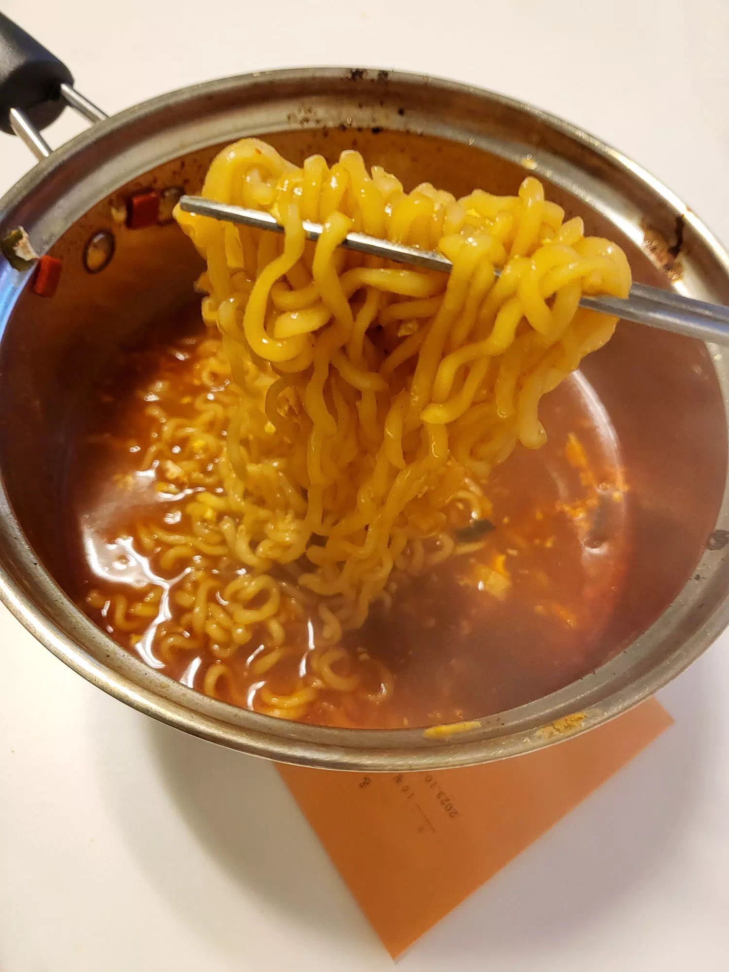 쫄깃해 보이는 면