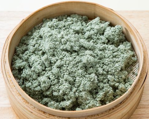 한국의 떡 종류 고치떡-쑥 고치떡