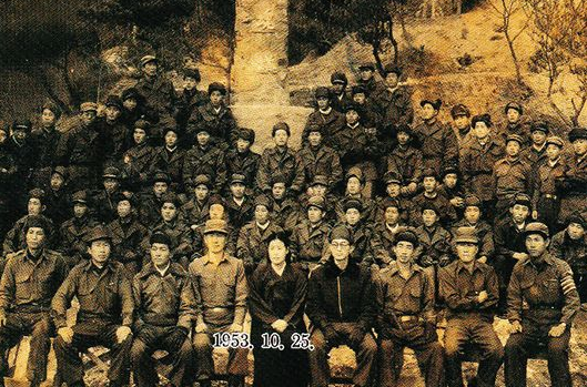 용유도에서 찍은 켈로부대원