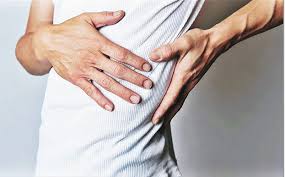 왼쪽 갈비뼈 아래 통증