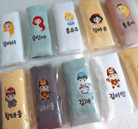 아이디어스 캐릭터 수건 사진입니다.