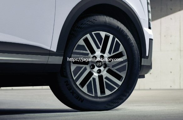 디 올 뉴 팰리세이드 하이브리드 7인승 익스클루시브 18인치 알로이 휠 디자인 및 타이어 스펙