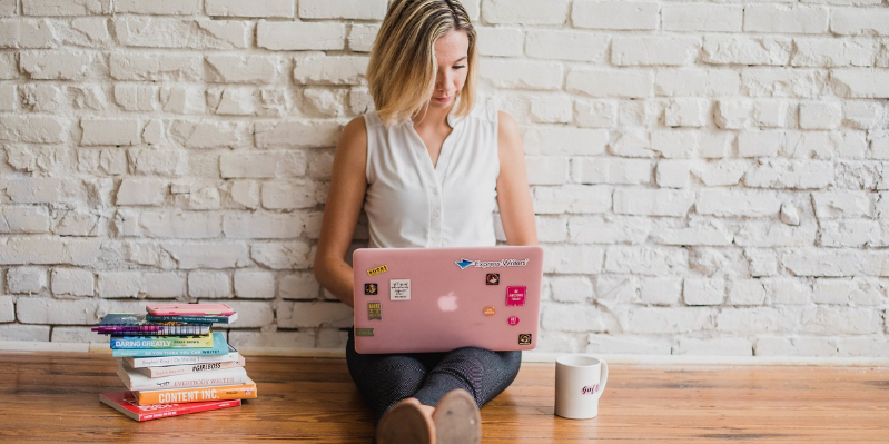 Z세대가 ‘디지털 굿즈’에 열광하는 이유