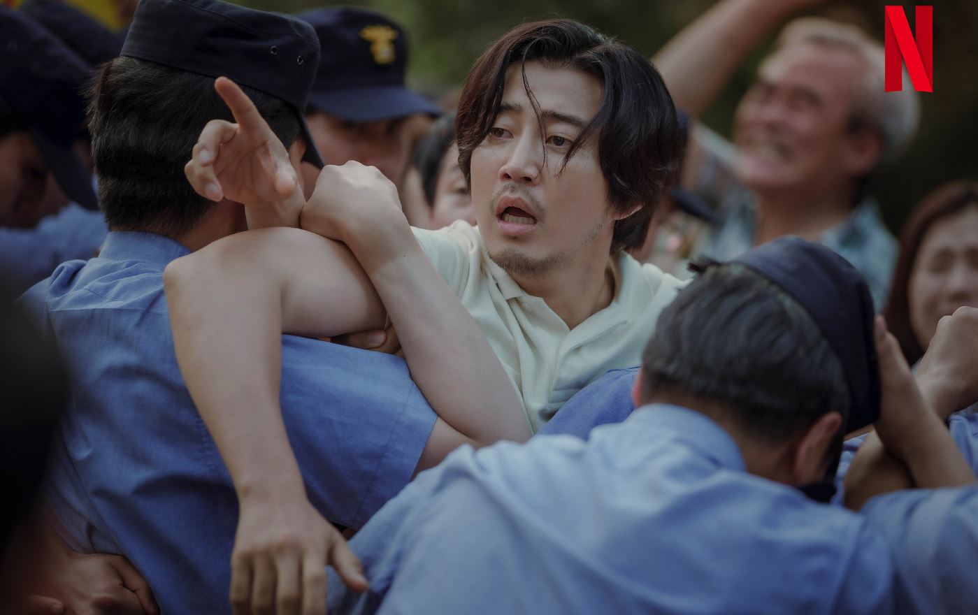 아무도 없는 숲속에서 출연진 정보 등장인물 영상 예고편