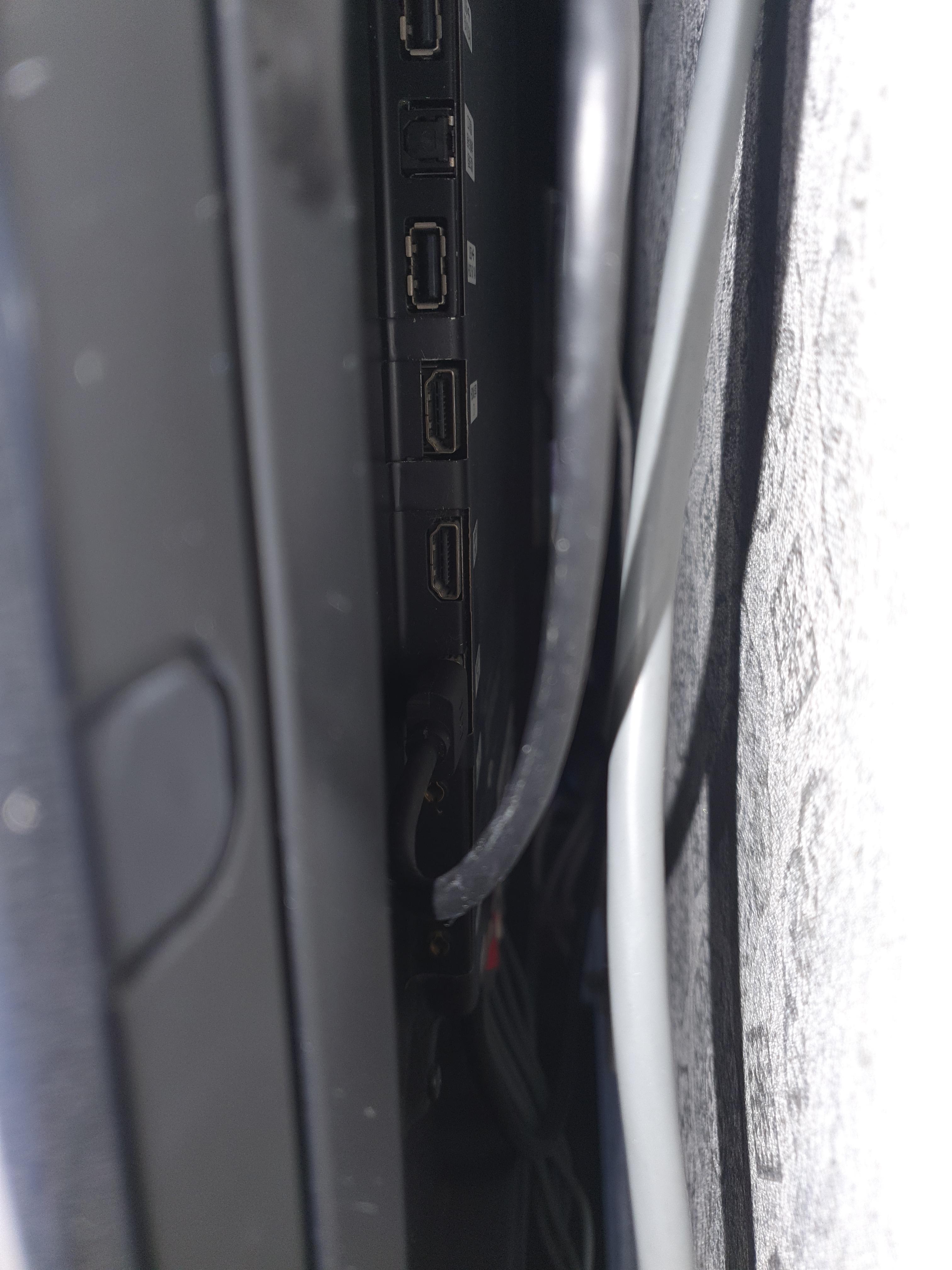 TV HDMI 포트 사진