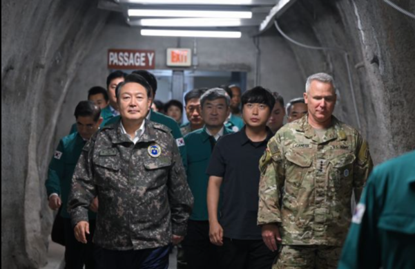 윤석열 대통령 군복 사진
출처 : 현장언론 민플러스