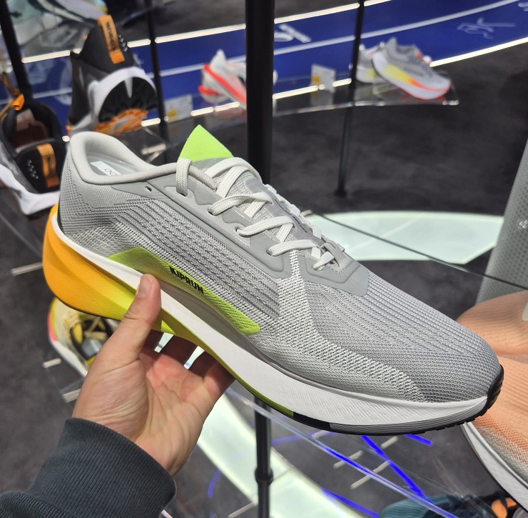 데카트론 가성비 중립러닝화 킵코어 프리미엄