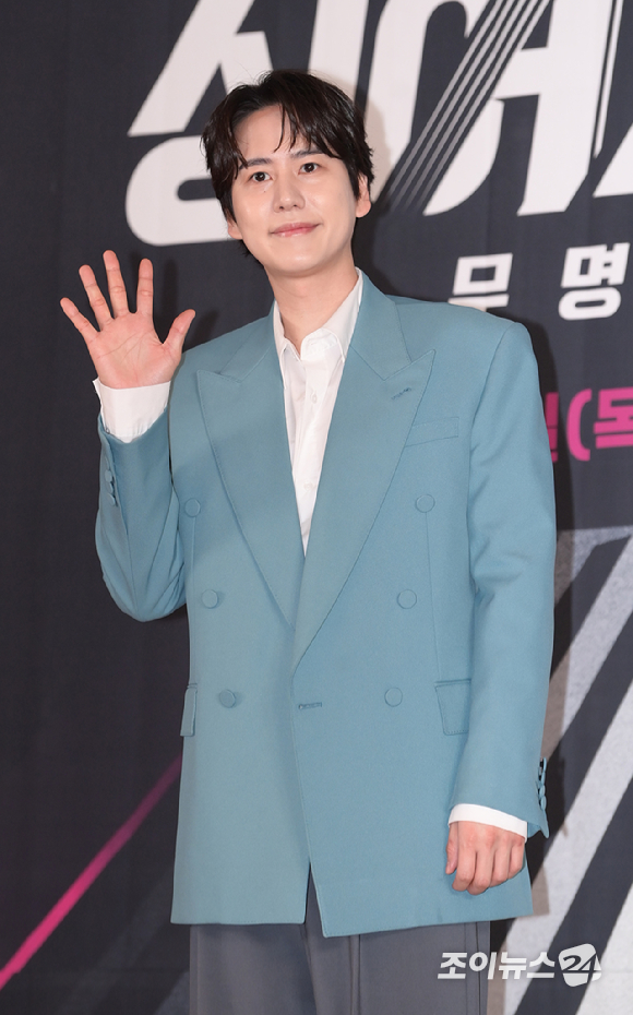 슈퍼주니어 규현이 26일 오전 서울 마포구 중소기업DMC타워에서 열린 JTBC '싱어게인3-무명가수전' 제작발표회에 참석하고 있다. [사진=정소희 기자]
