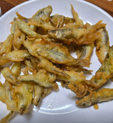 찐한 식당 대표 메뉴