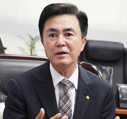 김태흠 충남도지사 프로필 나이 고향 학력 재산