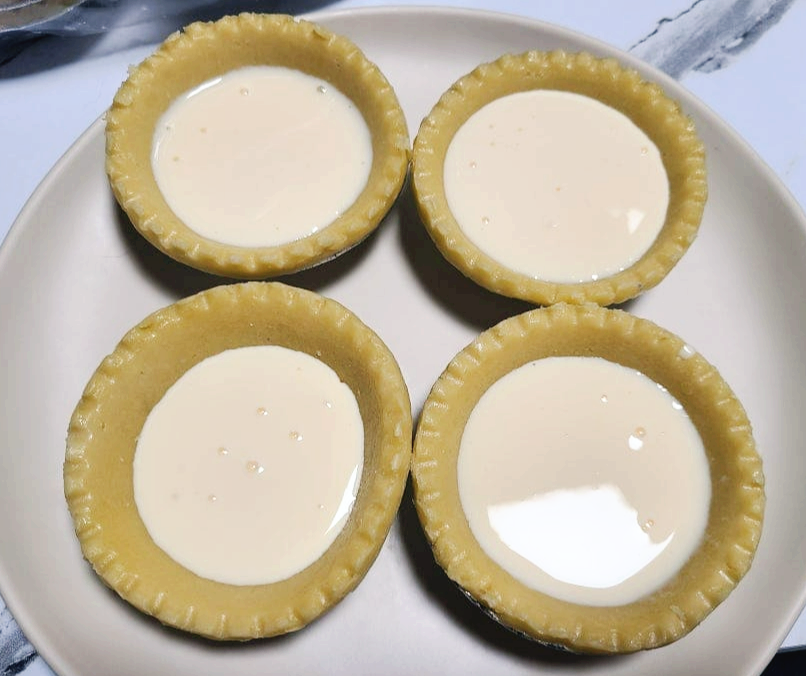 냉동 에그타르트 생지를 집에서 에어프라이어로 굽는 방법