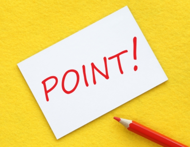 흰 종이에 영어로 포인트라고 적혀 있다.