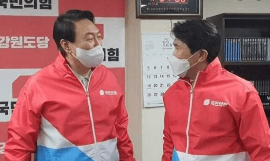 황상무-나이-고향-학력-기자-경력-프로필-회칼-테러-발언-논란