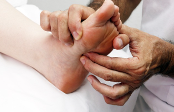 발톱이 살을 파고들때 해결법 15