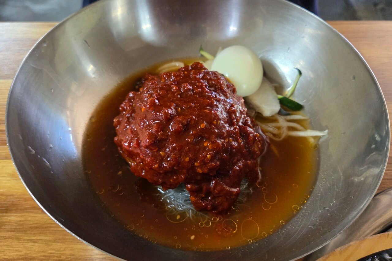 식객 허영만의 백반기행 297회 귀궁 육성재와 함께한 춘천 회냉면 맛집 춘천집