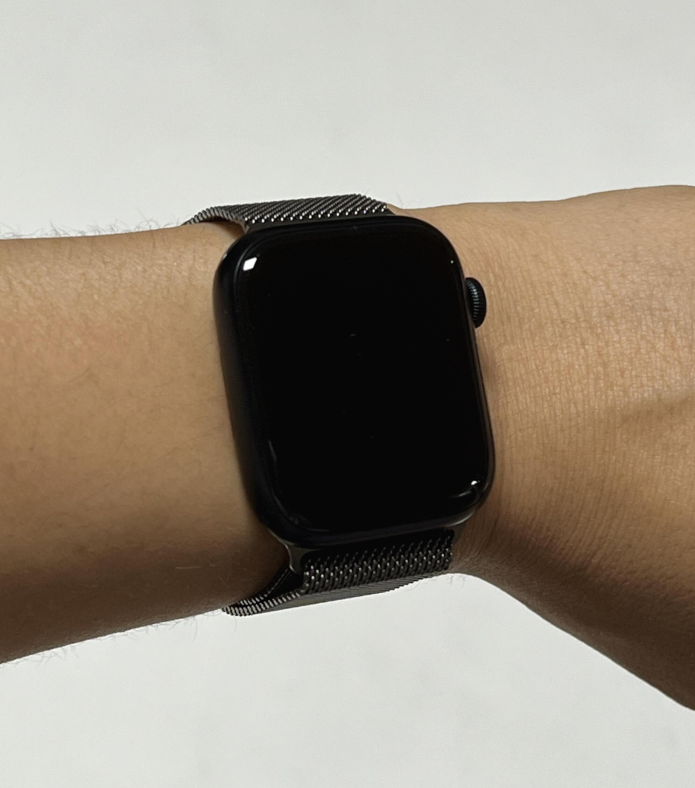 밀레니즈 꺼진 화면 착샷