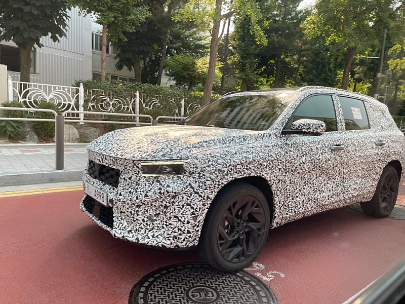 르노코리아 오로라 1 테스트카 스파이샷