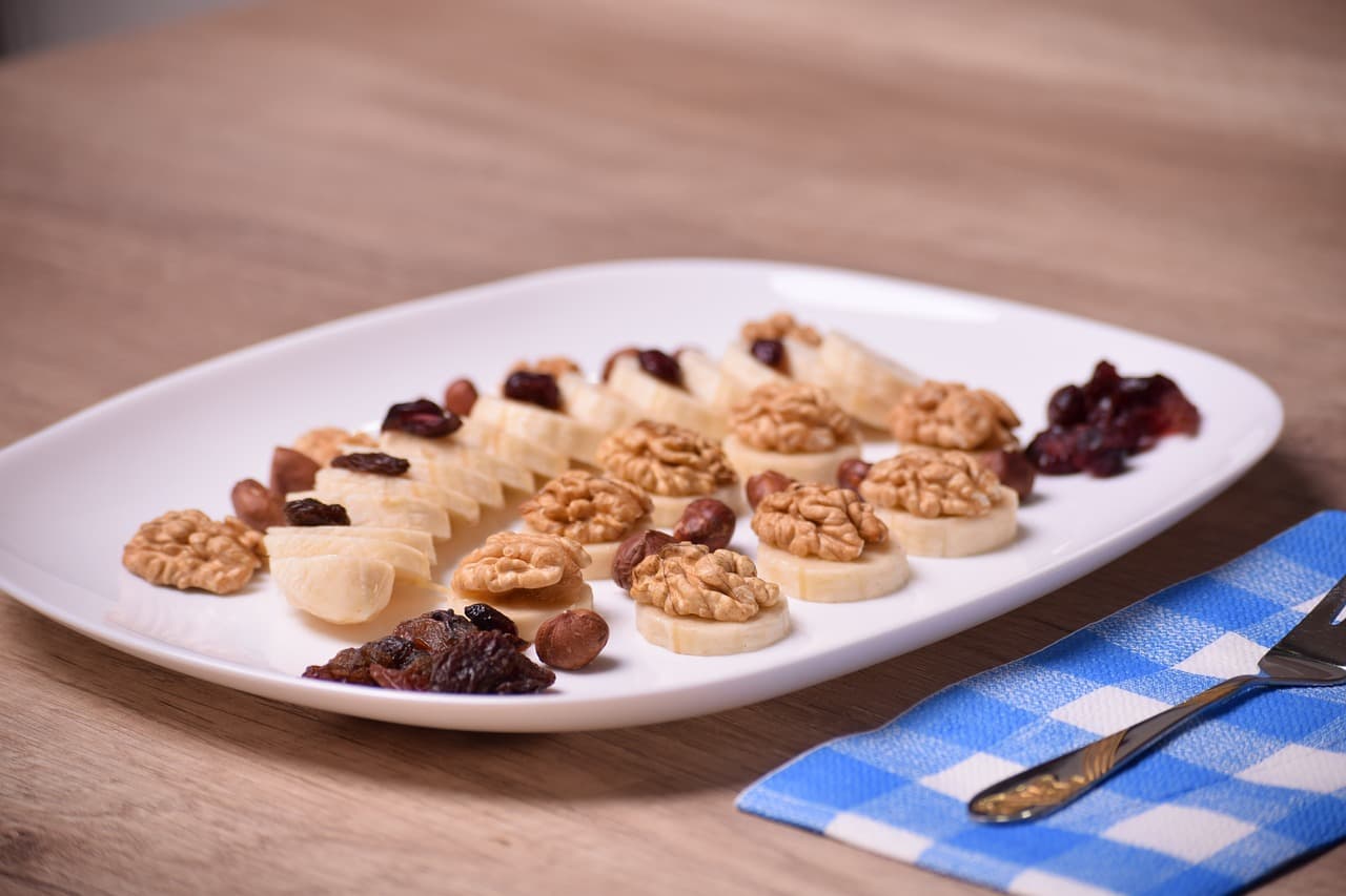 고지혈증의 LDL콜레스테롤 수치를 낮추는 추천 음식 TOP 10