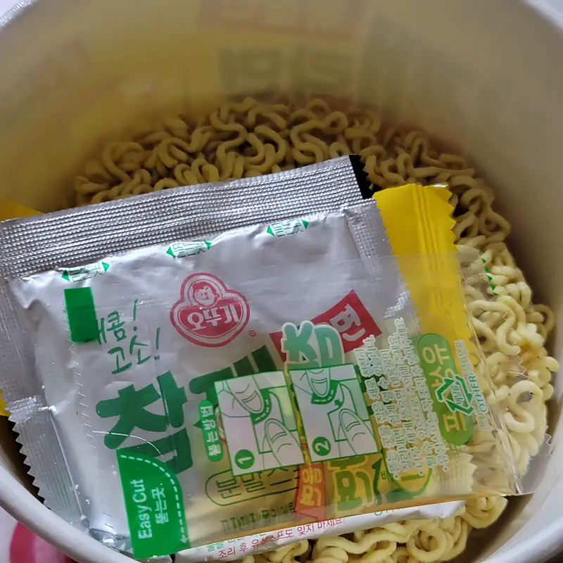 오뚜기-참깨라면-볶음면-각종스프-사진
