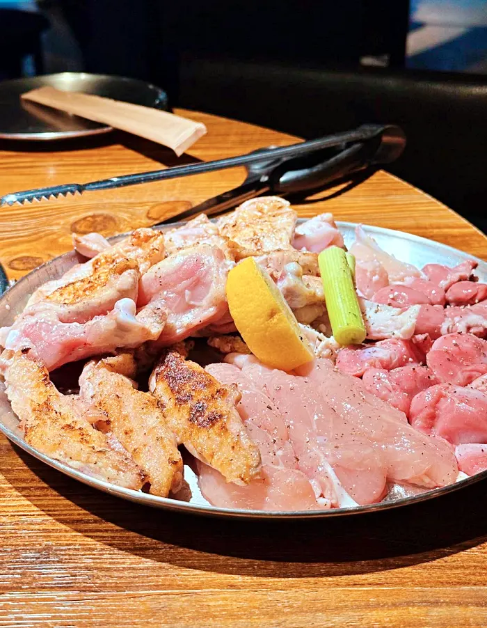 고기서만나 강남, 압구정 로데오 닭고기 염통, 근위, 연골, 안심, 목살, 사이소금 허벅지살 맛집