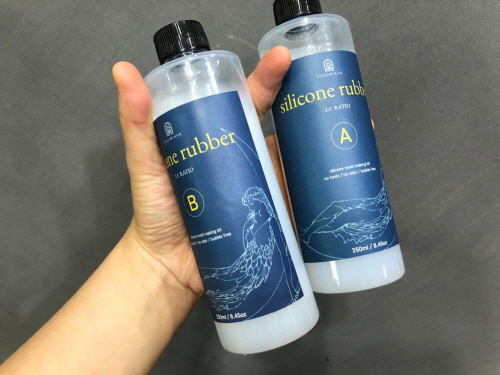 반투명액상실리콘