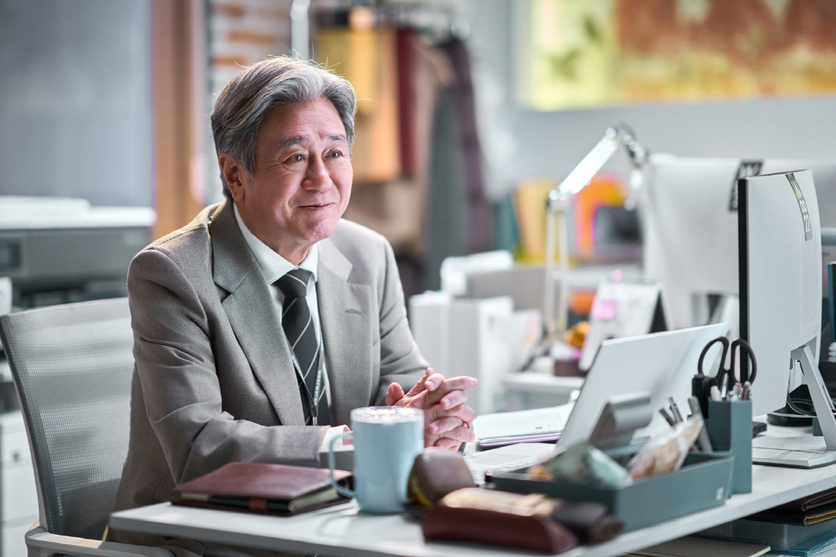 한국판 인턴 최민식·한소희|원작과 뭐가 달라졌나? 줄거리·출연진 인물관계도