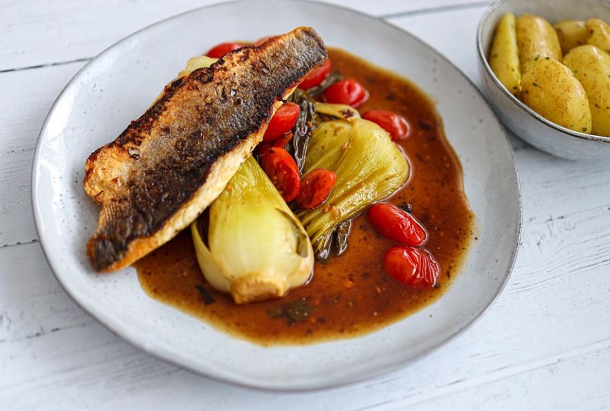 농어로 만든 음식