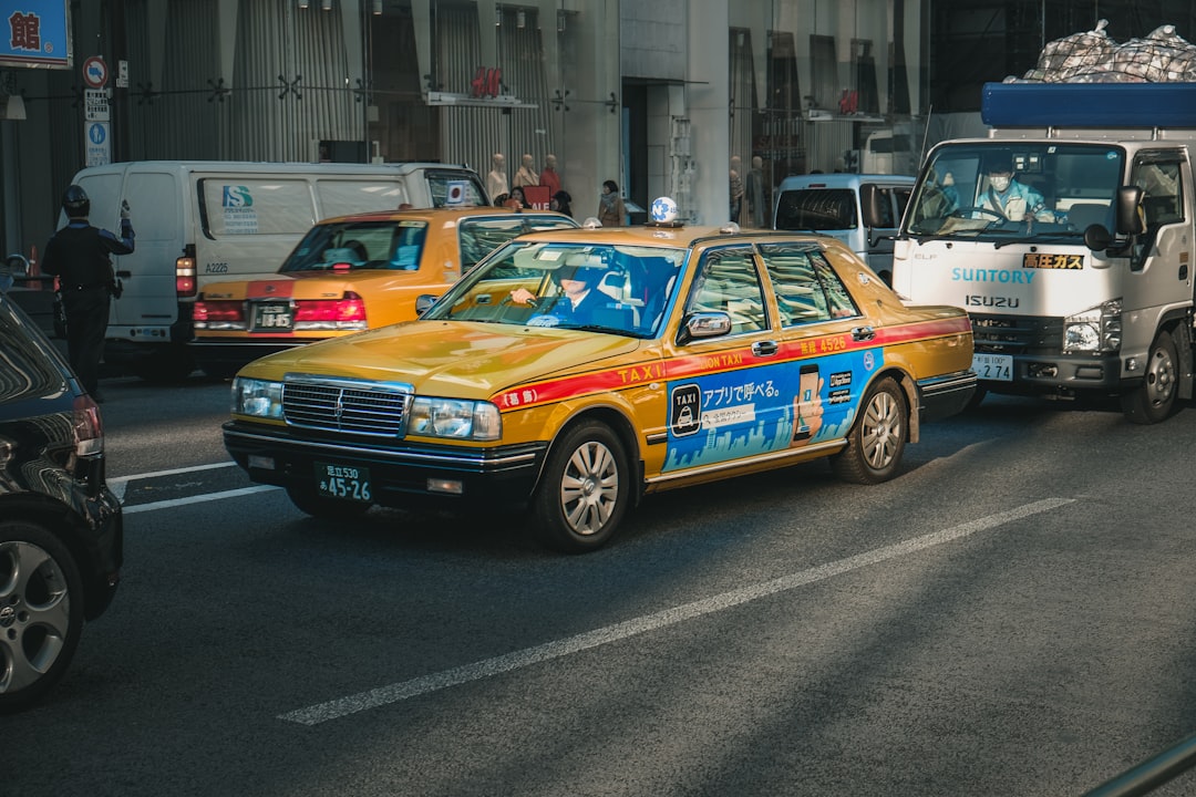 Taxi.