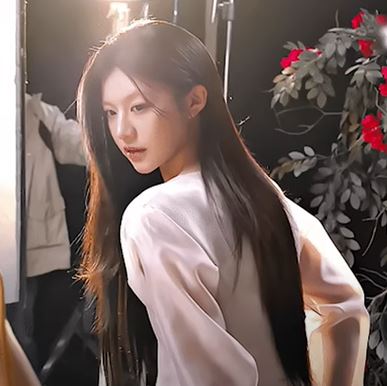 여신 고윤정
