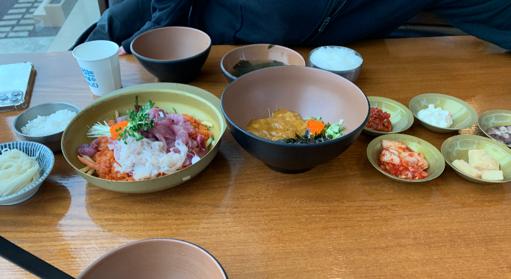 주문한-음식-한상