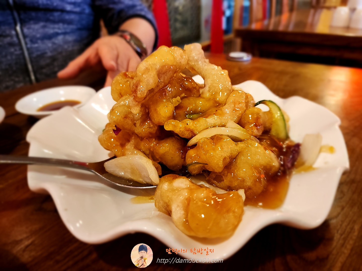 취팔선객잔 탕수육