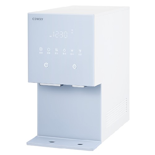 하얀색 정수기 한대